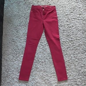 Old Navy rockstar mid rise maroon jeans